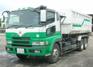 大型コンテナ車